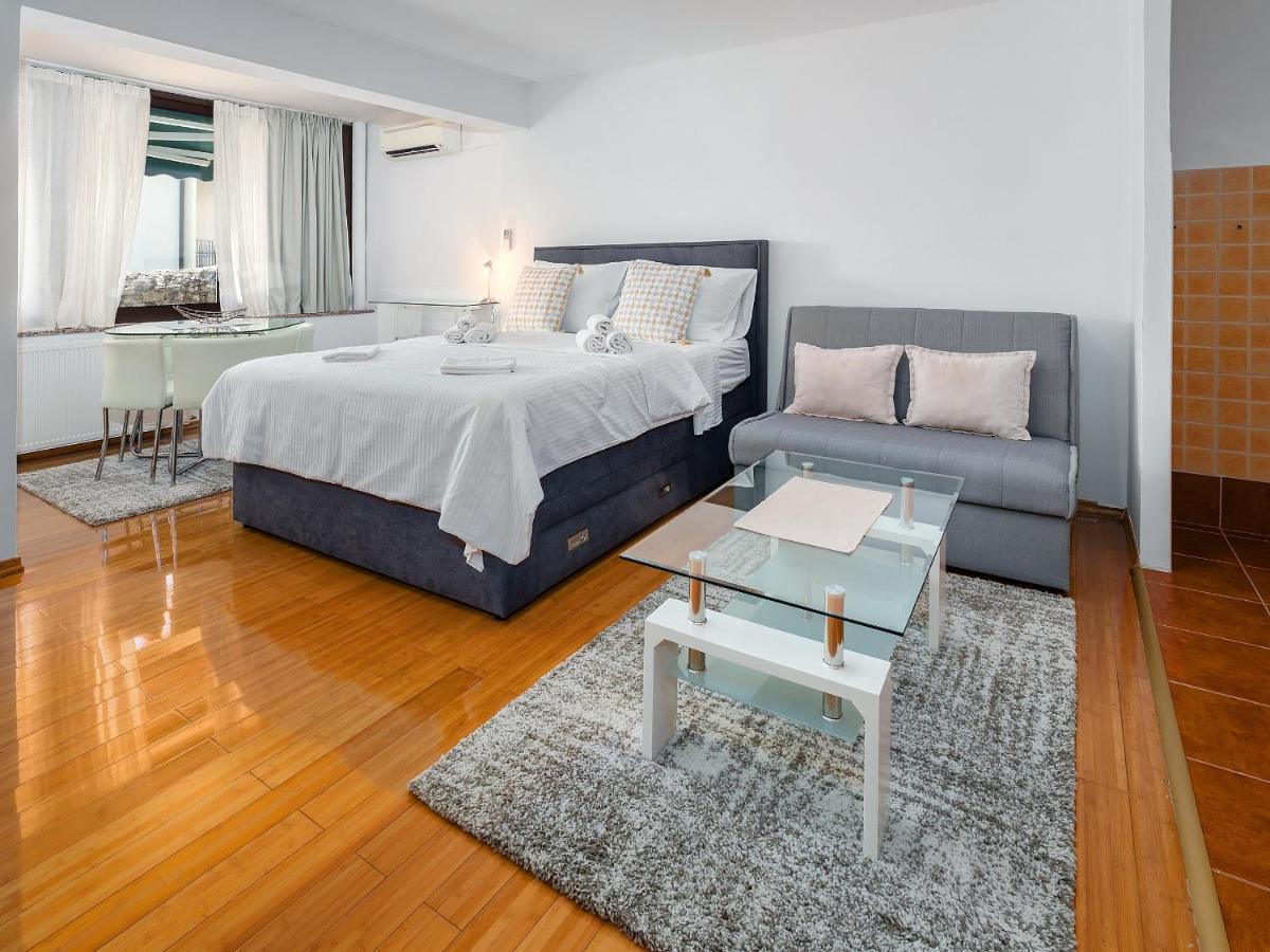 Studio Apartment "Kalina" 550 M From Sea Rijeka Exteriör bild